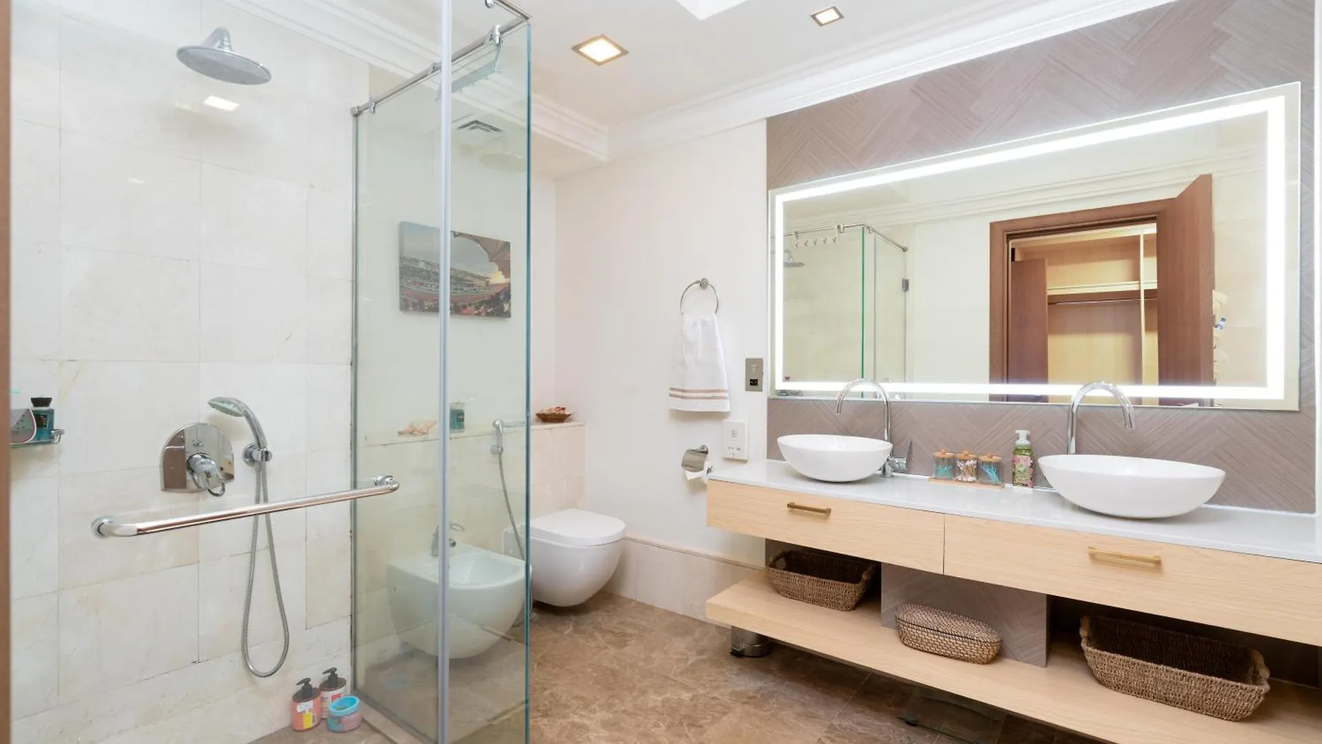 Samaya Holiday Homes - The Palm Modern 1B Apt With Beach Access Dubai