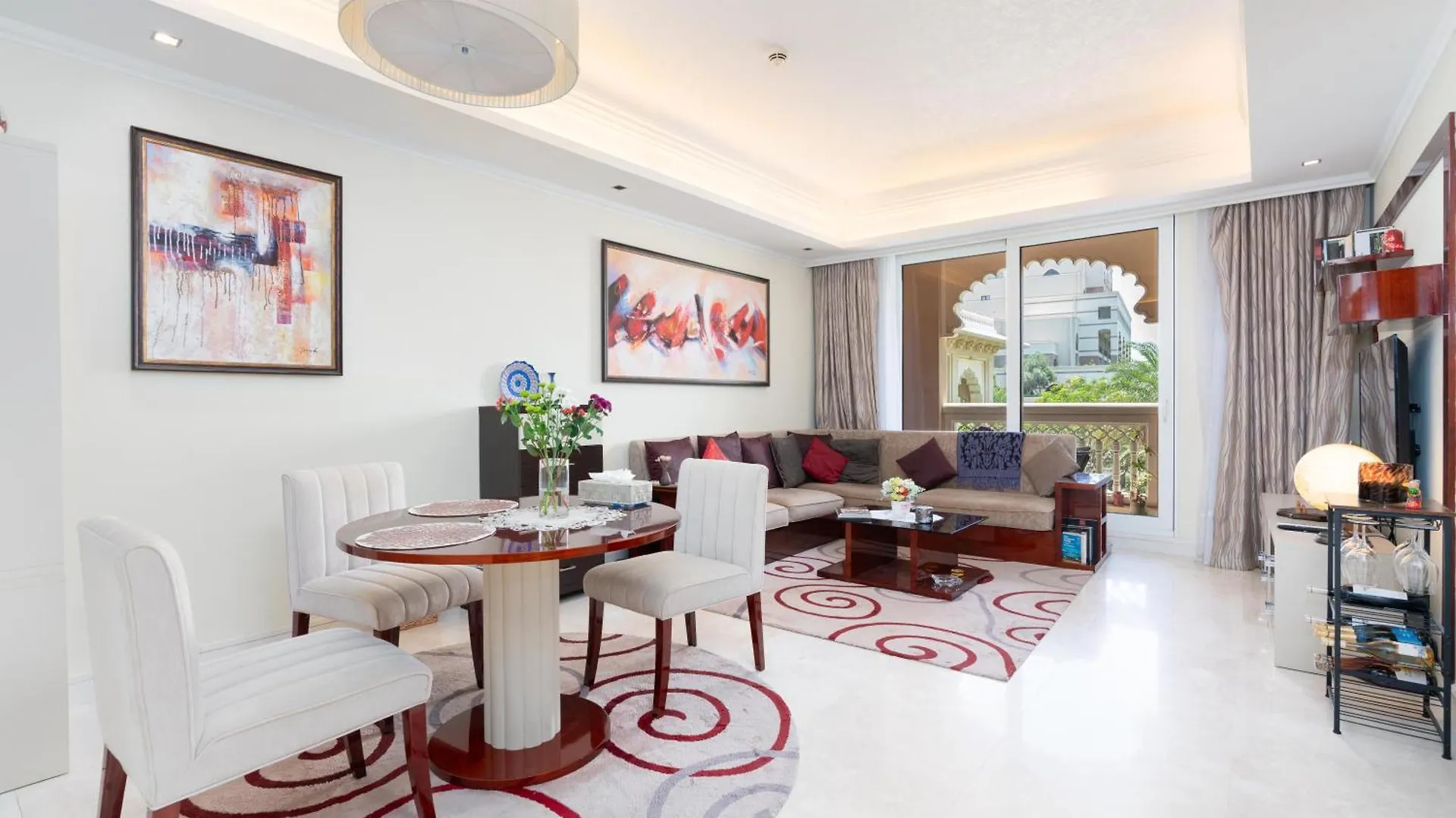 Apartment Samaya Holiday Homes - The Palm Modern 1B Apt With Beach Access Dubai